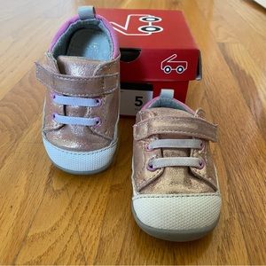 See Kai Run first walkers size 5 pink